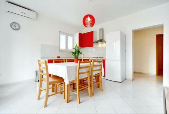 Apartment Simun Podgora Extérieur photo